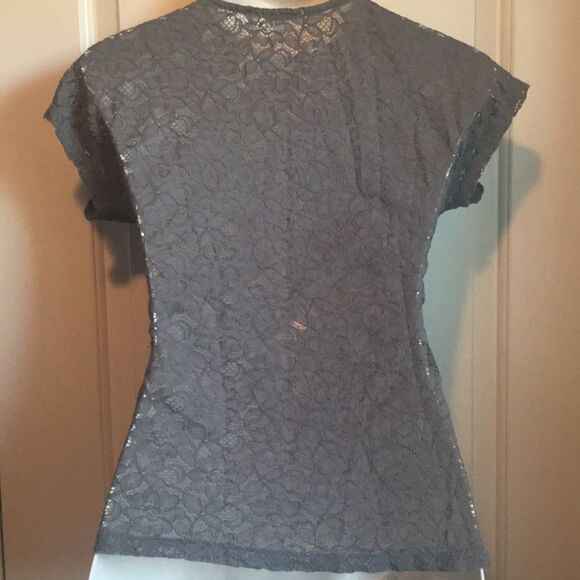 Sheer grey Maurice’s top - Picture 3 of 3